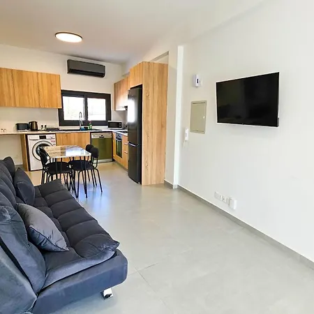 Skp City Apartments Larnaca Exterior photo
